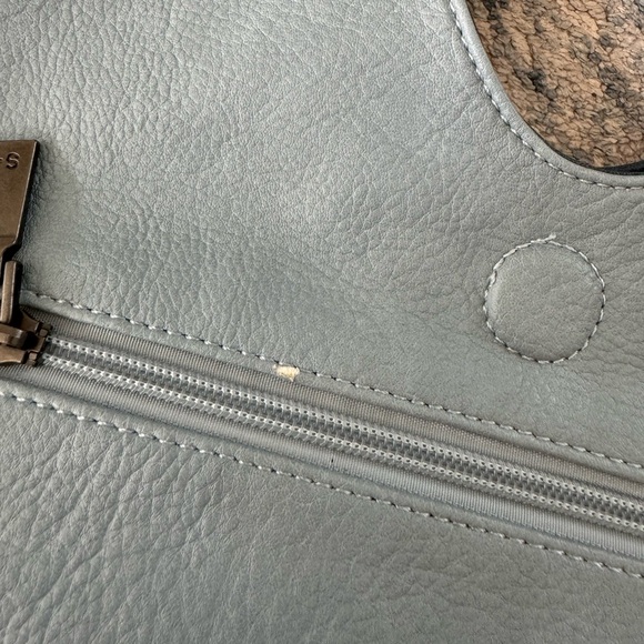 S-Q vegan leather Cecilia reversible hobo bag - Picture 3 of 7